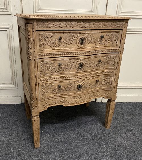 French Bleached Oak Chest of Drawers