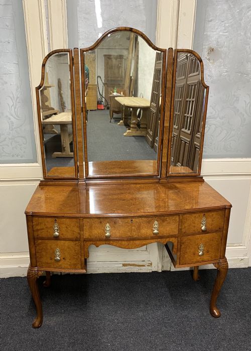 Maple & Co Burr Walnut Dressing Table