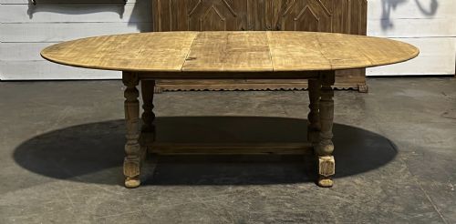 Oval Oak Farmhouse Table with Leaf