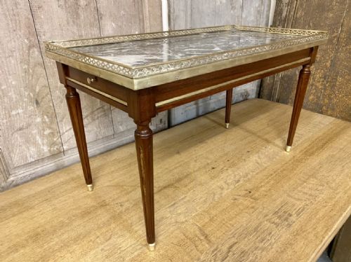 Pretty French Louis Xvi Coffee Table