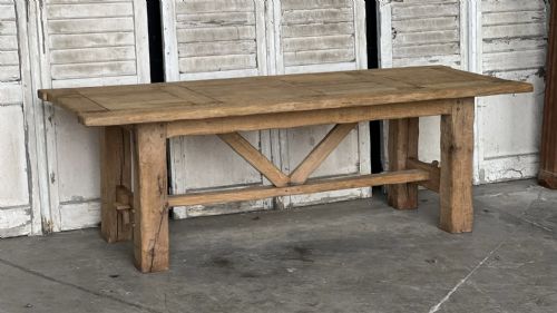 Wonderful Barn Style Farmhouse Oak Dining Table