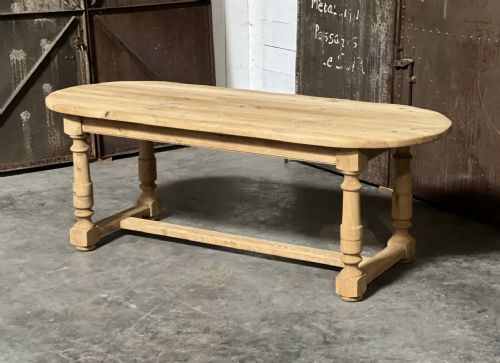 Good Quality Bleached Oak Farmhouse Dining Table