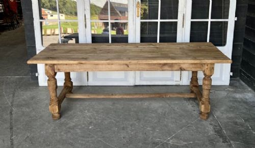 Lovely French Bleached Oak Farmhouse Dining Table