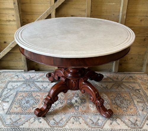 Lovely French Gueridon Centre Table