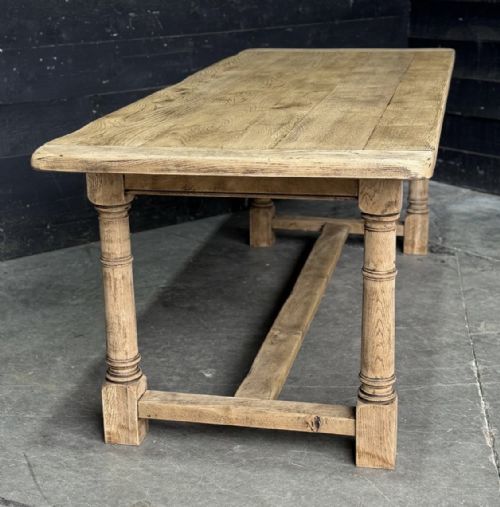 GOOD QUALITY BLEACHED OAK FARMHOUSE DINING TABLE - ADDITIONAL PHOTO 14