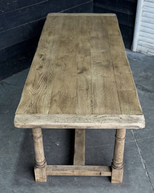 GOOD QUALITY BLEACHED OAK FARMHOUSE DINING TABLE - ADDITIONAL PHOTO 15