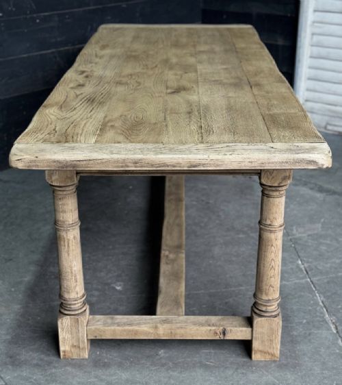 GOOD QUALITY BLEACHED OAK FARMHOUSE DINING TABLE - ADDITIONAL PHOTO 16