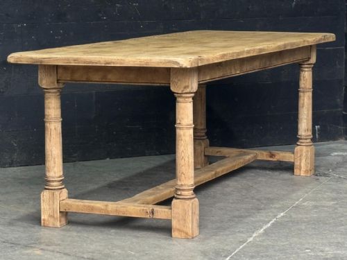 GOOD QUALITY BLEACHED OAK FARMHOUSE DINING TABLE - ADDITIONAL PHOTO 25
