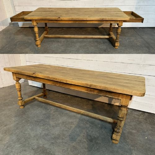 Characterful Oak Farmhouse Dining Table (2 Drawers)