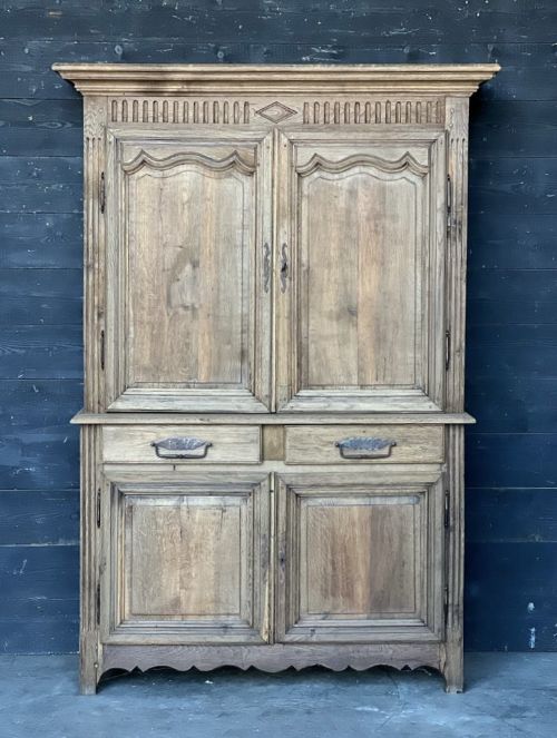French Oak Linenpress