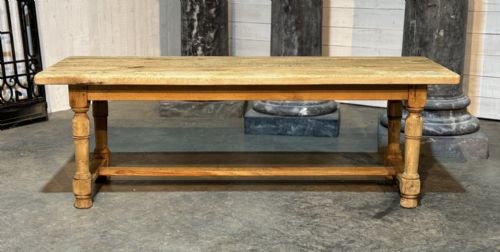 CHARACTERFUL BLEACHED OAK FARMHOUSE DINING TABLE - ADDITIONAL PHOTO 1