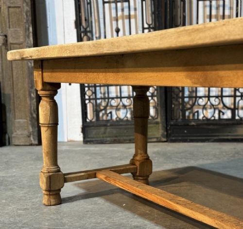 CHARACTERFUL BLEACHED OAK FARMHOUSE DINING TABLE - ADDITIONAL PHOTO 17