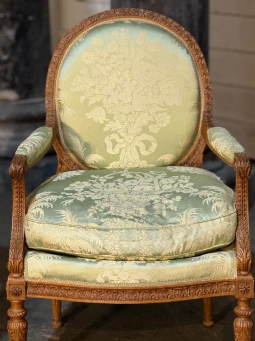 COMFORTABLE PAIR FRENCH BERGERE CHAIRS - ADDITIONAL PHOTO 3