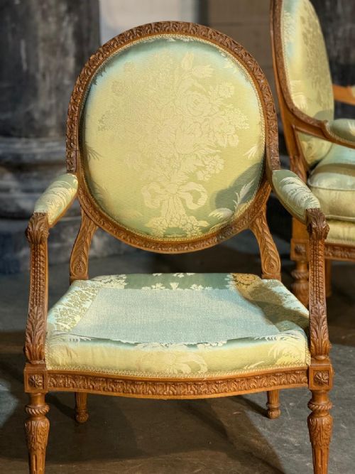 COMFORTABLE PAIR FRENCH BERGERE CHAIRS - ADDITIONAL PHOTO 28