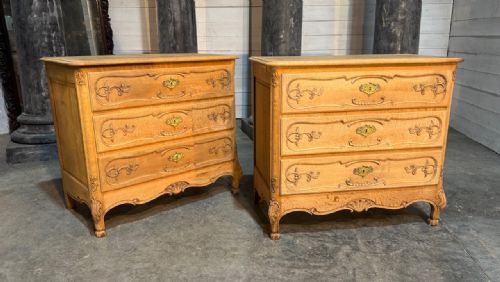 RARE PAIR FRENCH COMMODE CHESTS OF DRAWERS - ADDITIONAL PHOTO 1