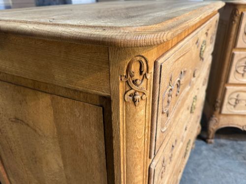 RARE PAIR FRENCH COMMODE CHESTS OF DRAWERS - ADDITIONAL PHOTO 21