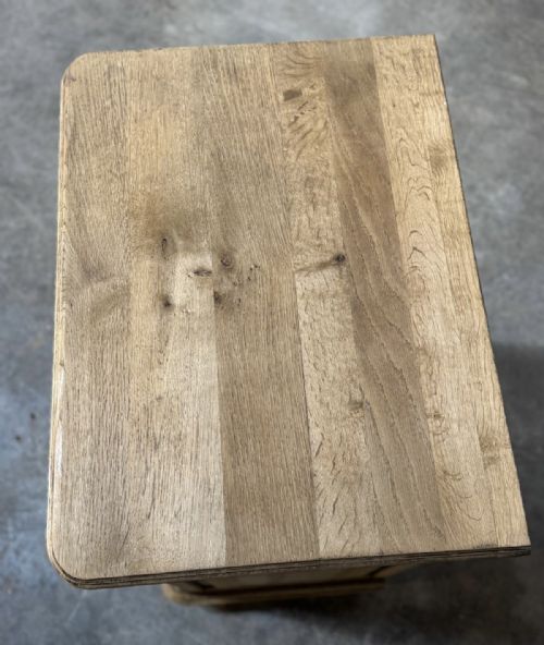 QUALITY FRENCH BLEACHED OAK CUPBOARD - ADDITIONAL PHOTO 12