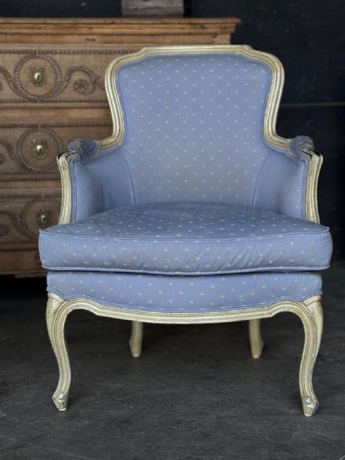 COMFORTABLE PAIR BERGERE ARM CHAIRS - ADDITIONAL PHOTO 2