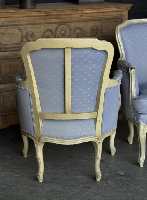 COMFORTABLE PAIR BERGERE ARM CHAIRS - ADDITIONAL PHOTO 19