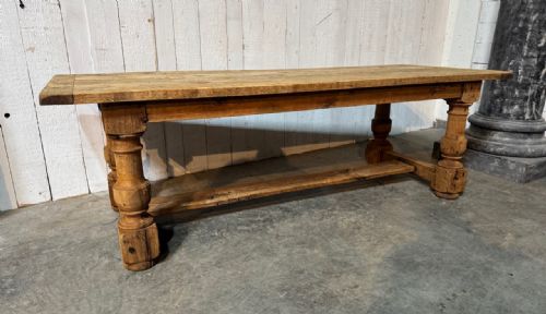 CHARACTERFUL LARGER BLEACHED OAK FARMHOUSE DINING TABLE - ADDITIONAL PHOTO 1