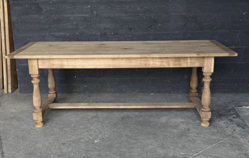 Oak Farmhouse Dining Table with Extensions