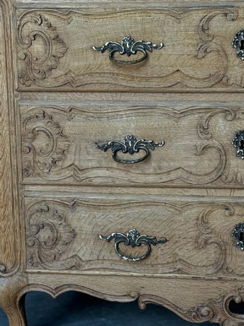 PRETTY FRENCH 3 DRAWER COMMODE CHEST OF DRAWERS - ADDITIONAL PHOTO 8