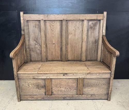 18th Century Oak Bench