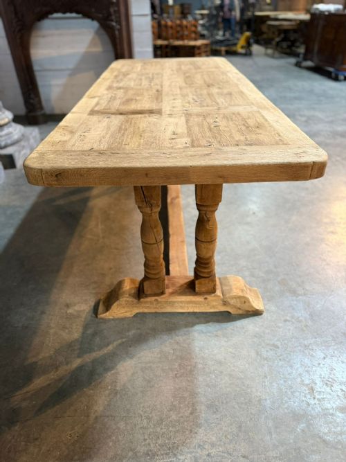 DEEP FRENCH OAK FARMHOUSE DINING TABLE - ADDITIONAL PHOTO 4