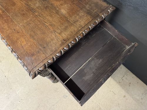 19TH CENTURY CARVED OAK TABLE WITH DRAWERS - ADDITIONAL PHOTO 3
