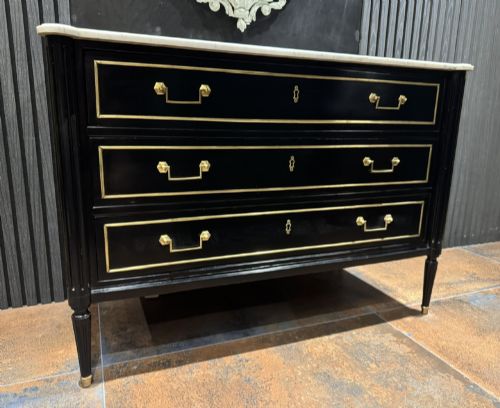 18TH CENTURY LOUIS XVI FRENCH COMMODE - ADDITIONAL PHOTO 2