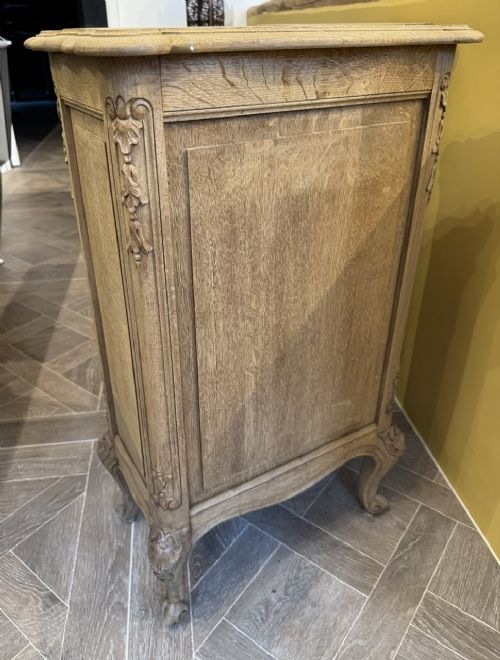 PRETTY PAIR FRENCH OAK SHELVES - ADDITIONAL PHOTO 6