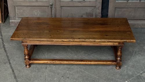 Large Quality Oak Coffee Table