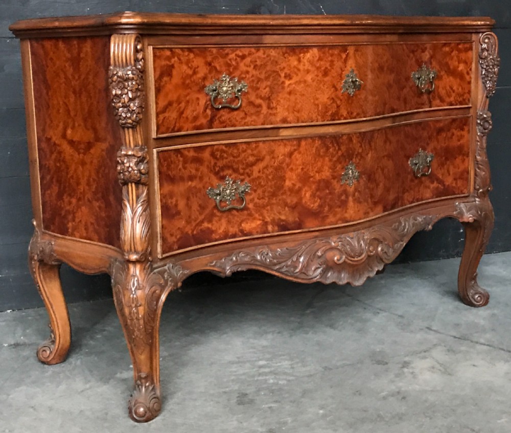 Superb Burr Walnut French Serpentine Commode Chest of Drawers View IV