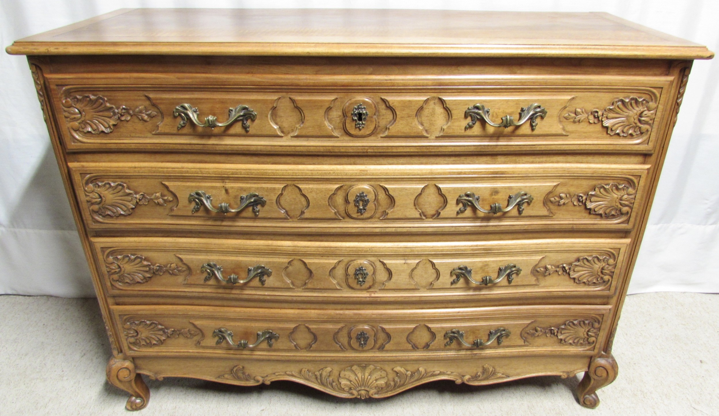 Louis 15th Walnut French Chest of Drawers