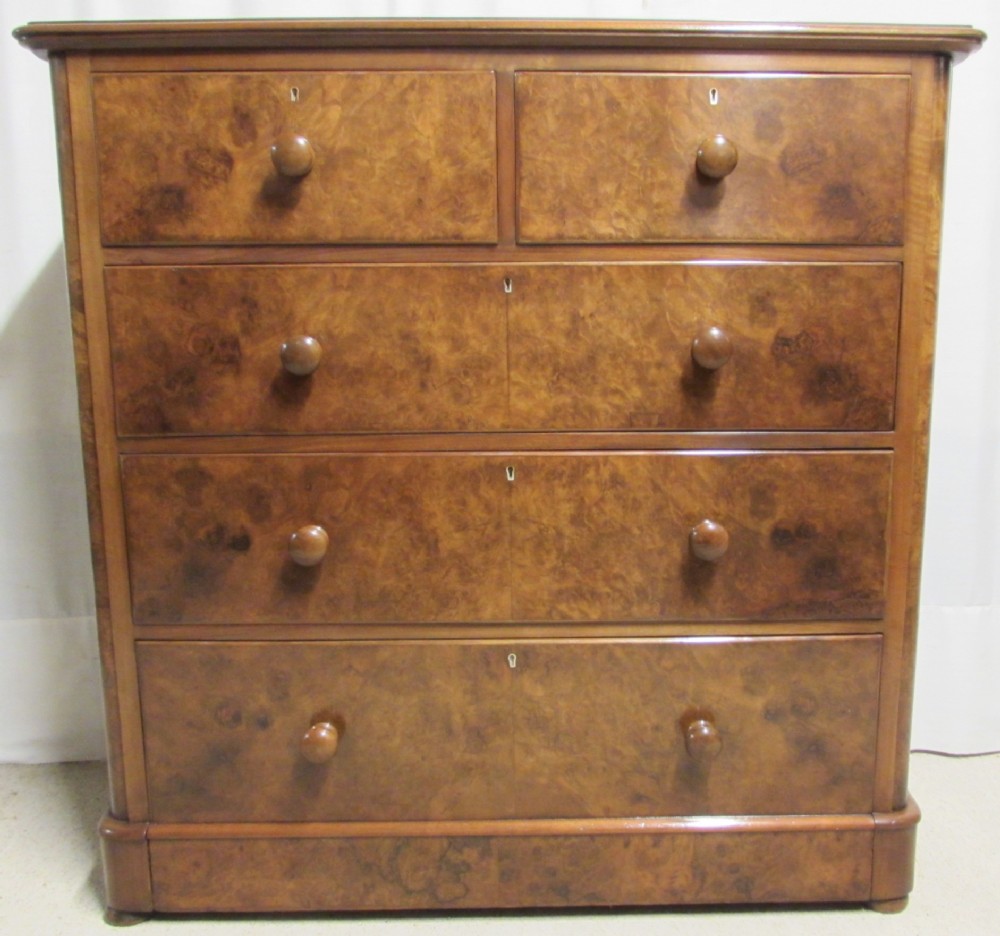 Burr Walnut Victorian Chest of Drawers