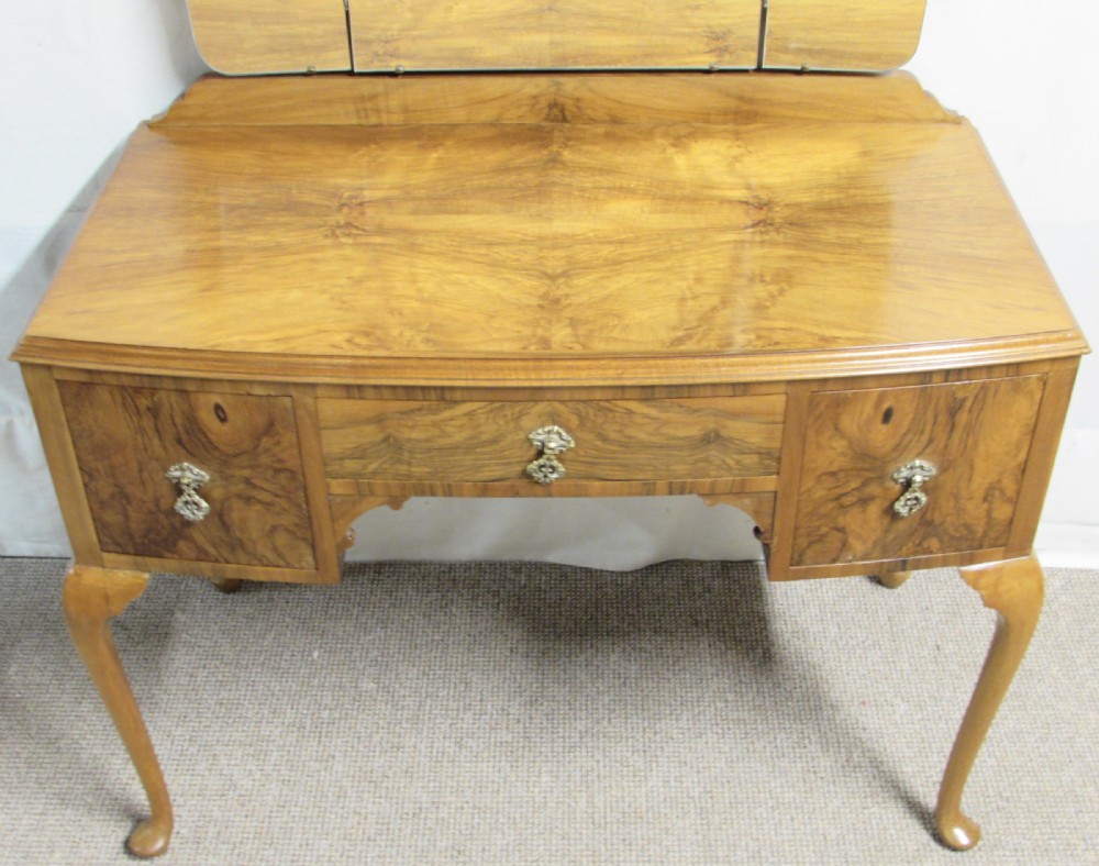 Queen Anne Burr Walnut Dressing Table View III