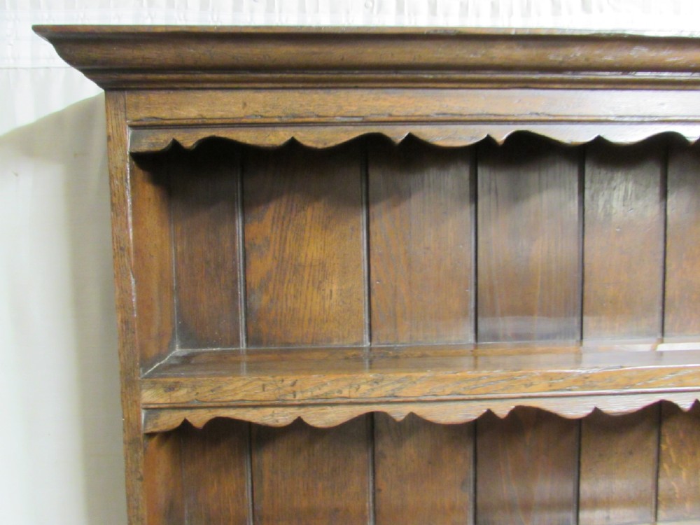 Very Good Large Ipswich Green Oak Dresser View XI