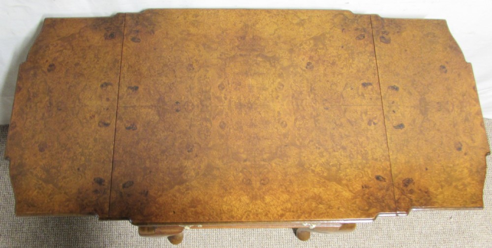 Burr Walnut Pair Bedside Lamp Flap Tables View VII
