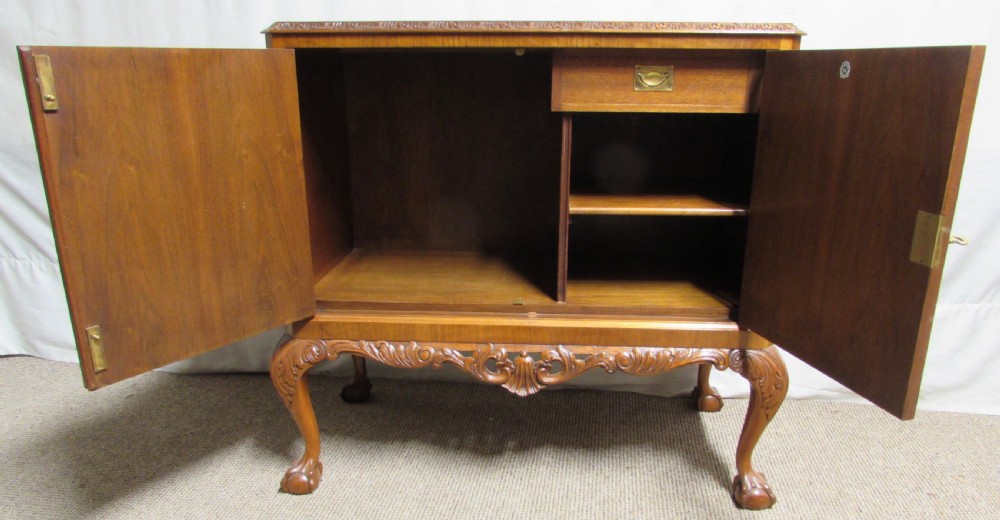 Burr Walnut Cabinet by Maples View V
