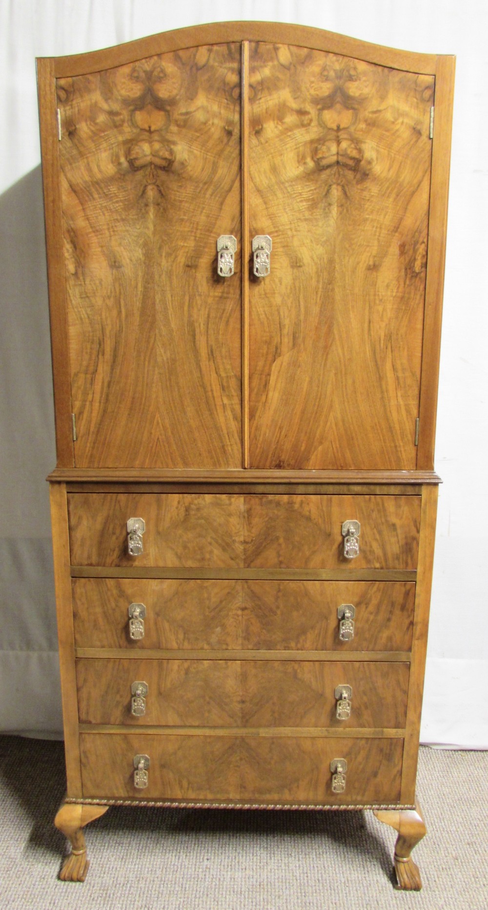 Burr Walnut Linenpress 