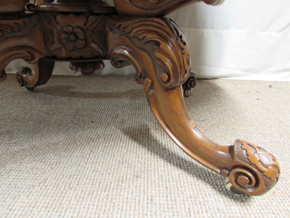 Wonderful Burr Walnut Dining Table View XI