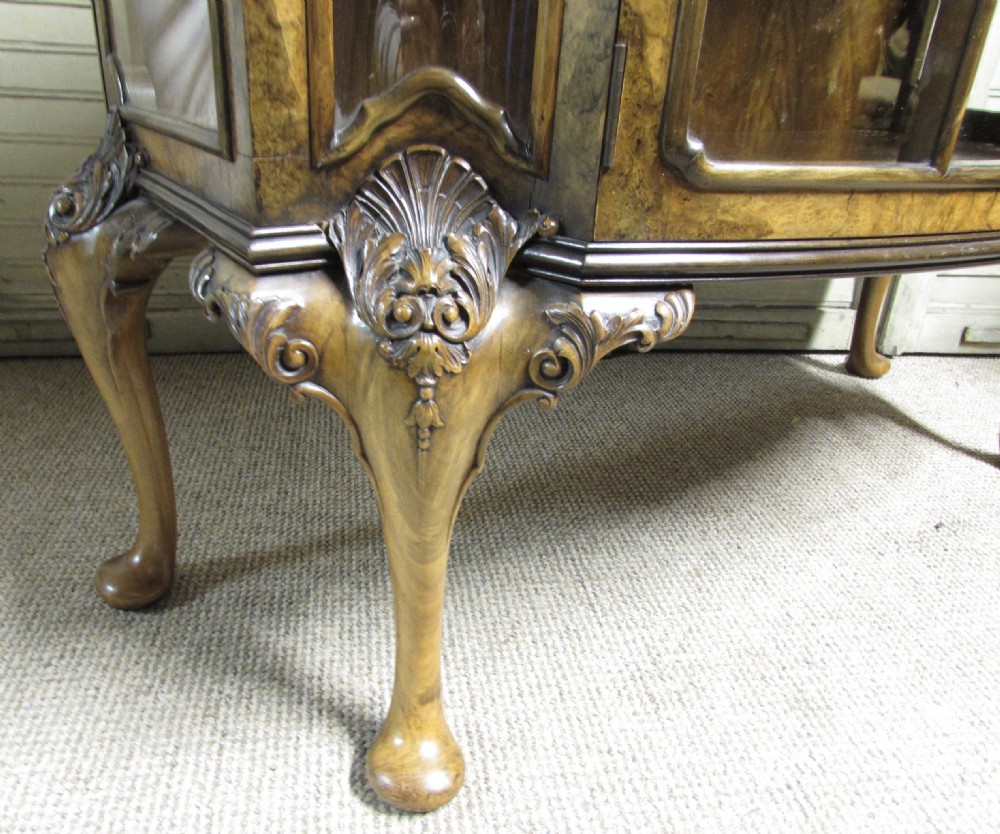 Finest Quality Burr Walnut Display Cabinet View XI