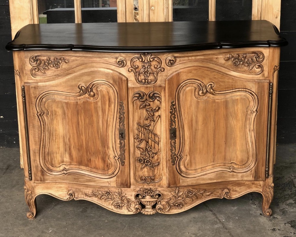 French Cheery Wood Serpentine Buffet