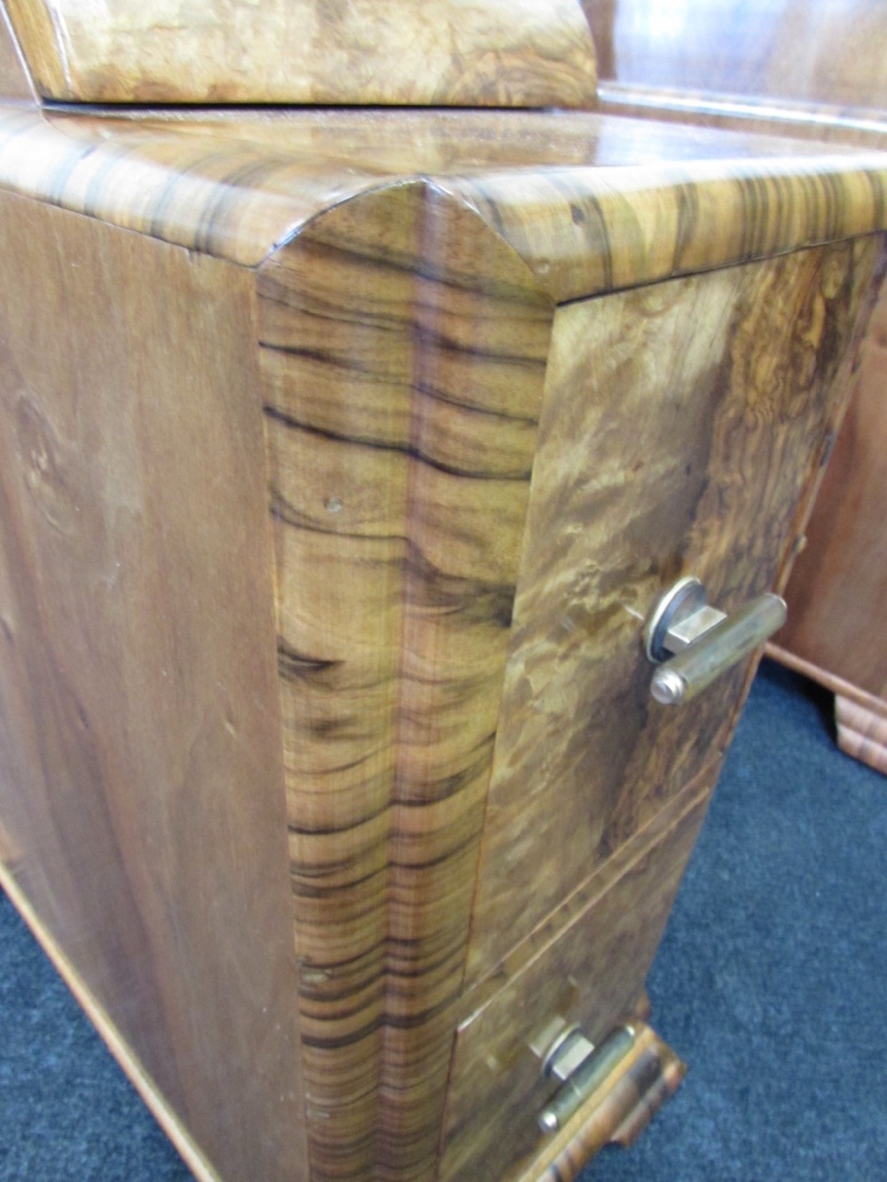 Art Deco Burr Walnut Dressing Table  View XV