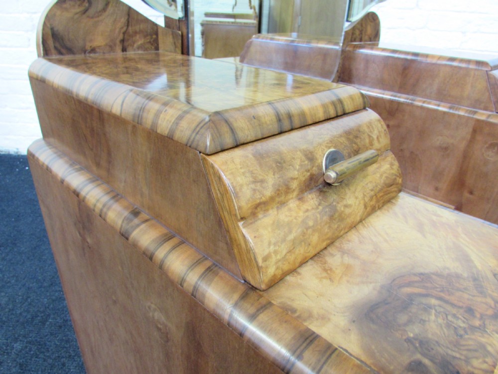 Art Deco Burr Walnut Dressing Table  View XVI