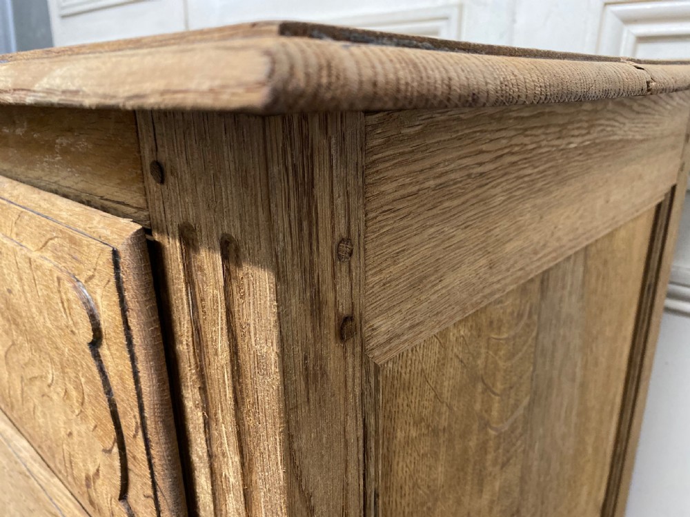French Bleached Oak 19th Century Chest of Drawers View XVII