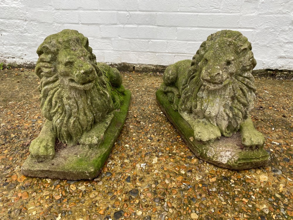 Pair Garden Ornamental Lions 