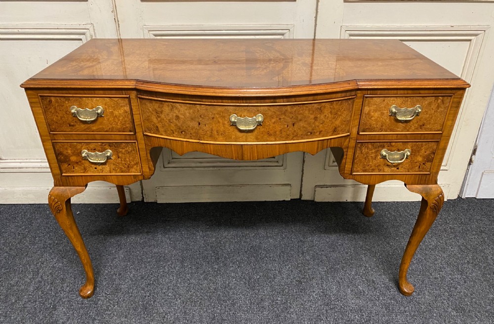 Burr Walnut Queen Anne Dressing Table