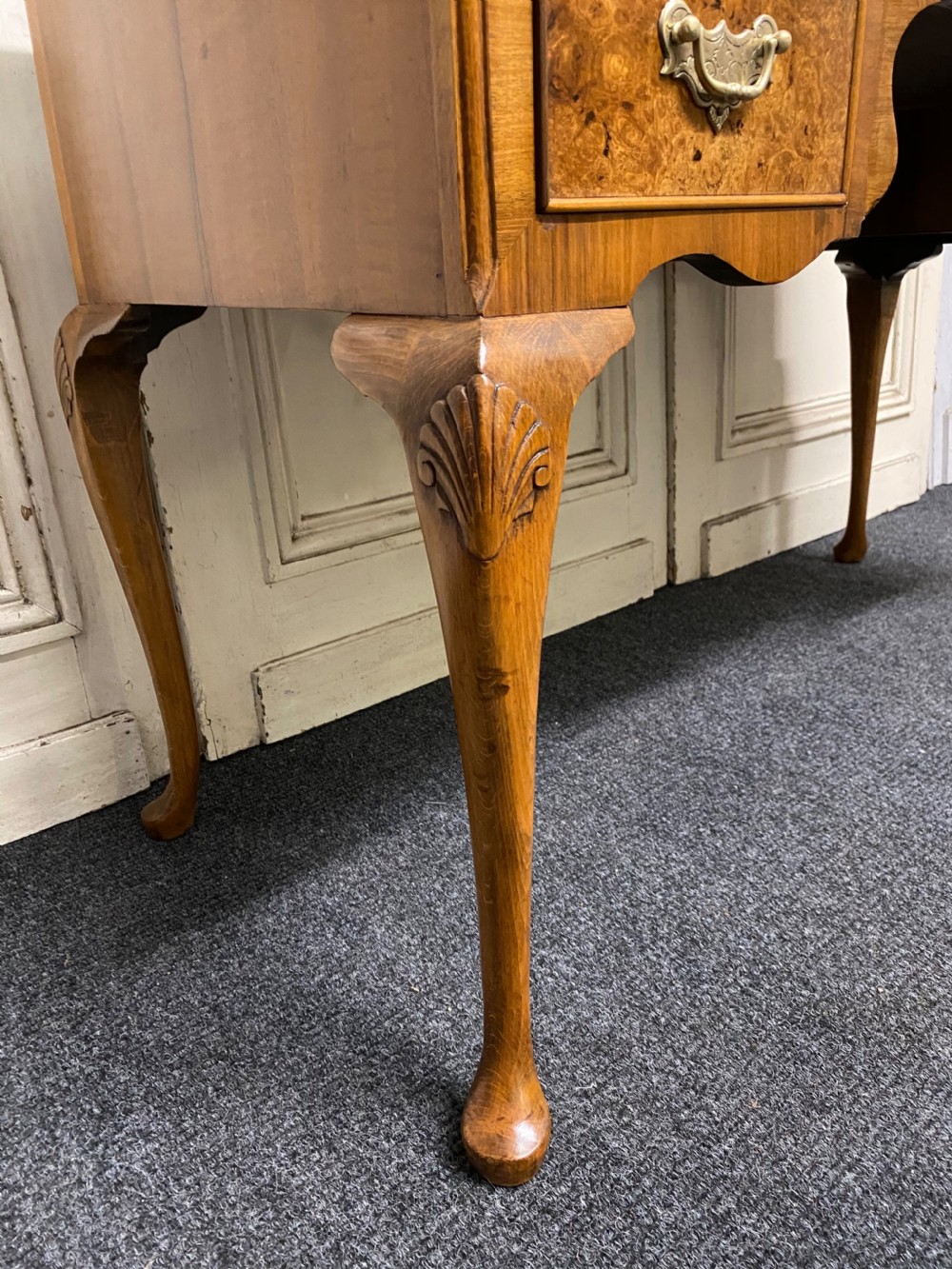Burr Walnut Queen Anne Dressing Table View VII