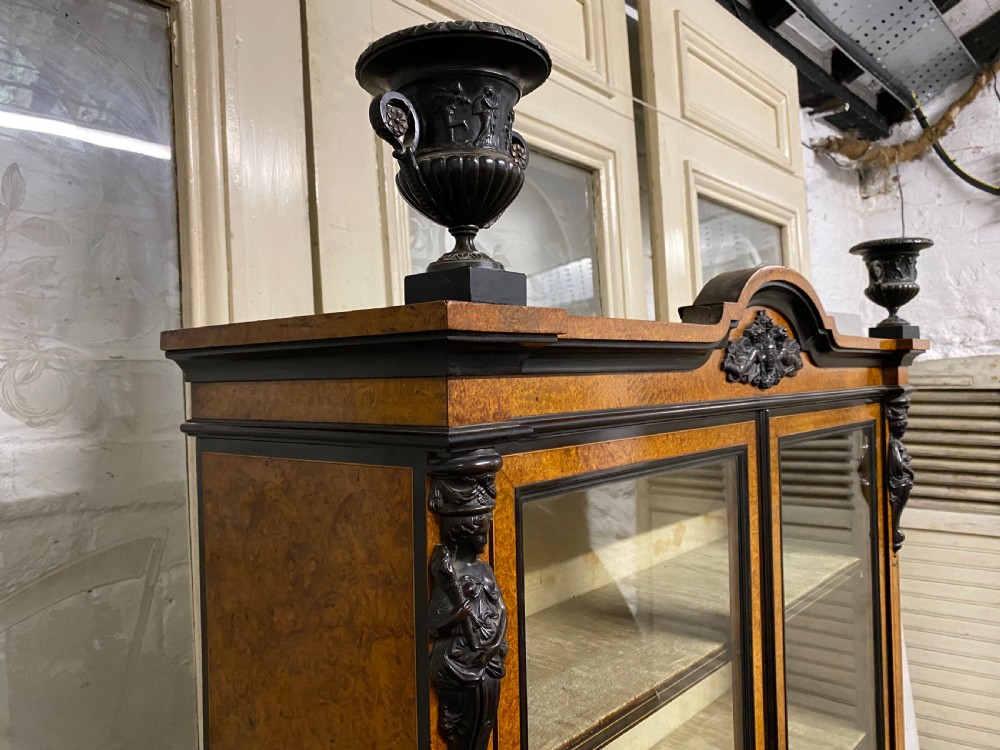 Very Fine Italian Amboyna Bureau Bookcase View XVIII